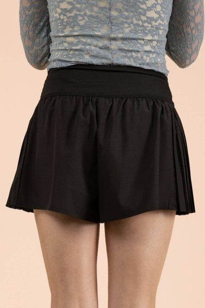 Side Pleated Detail Activewear Shorts