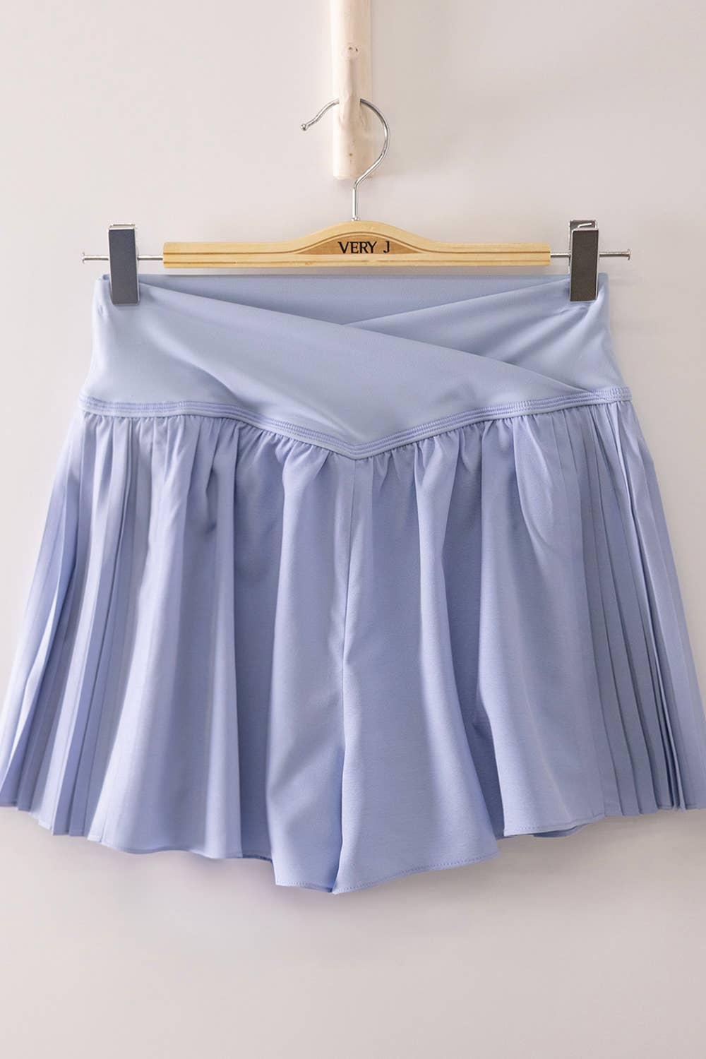 Side Pleated Detail Activewear Shorts