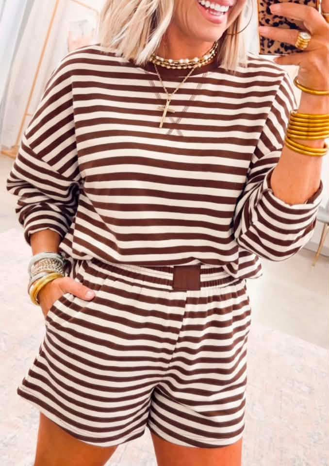 Brown stripe set