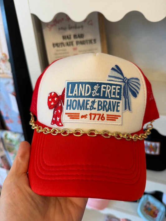 RW&B Chain Hat