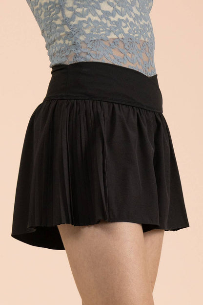 Side Pleated Detail Activewear Shorts